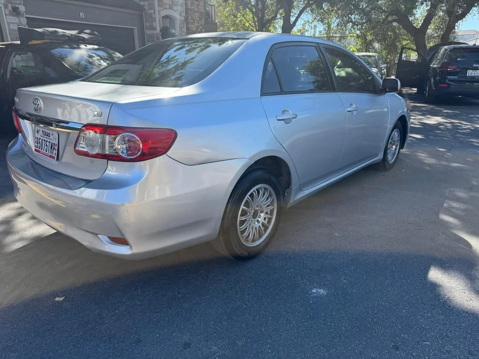 2011 Toyota Corolla 10th Gen - Image 3 of 5