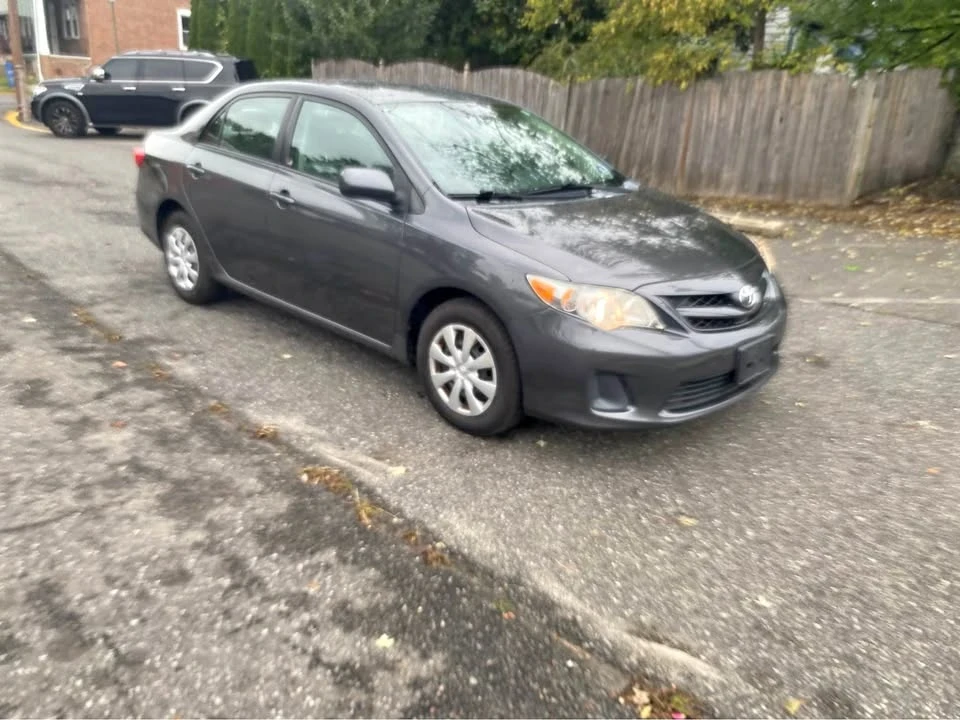 2011 Toyota Corolla 10th Gen - Image 1 of 2