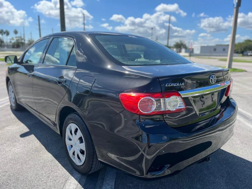 2011 Toyota Corolla 10th Gen - Image 2 of 7