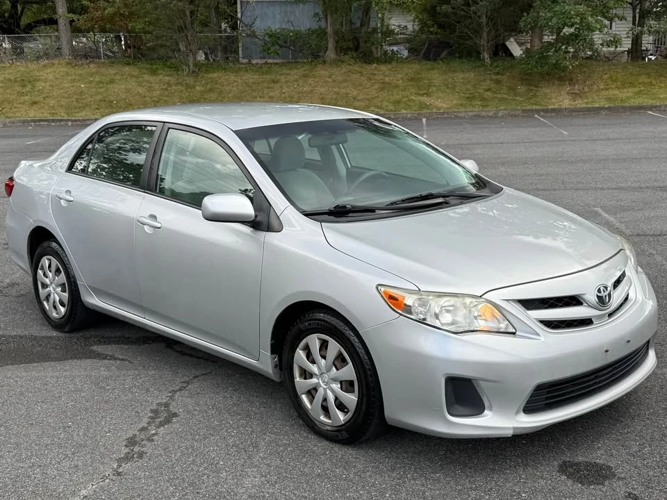 2011 Toyota Corolla 10th Gen - Image 6 of 19