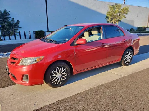 2011 Toyota Corolla LE Sedan