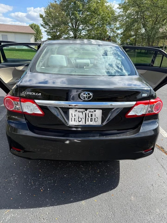 2011 Toyota Corolla 10th Gen - Image 2 of 19