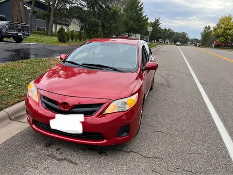 2011 Toyota Corolla 10th Gen - Image 2 of 12