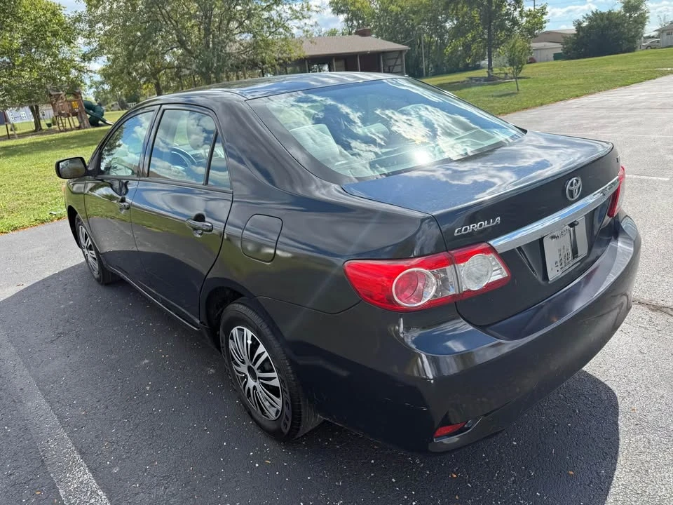 2011 Toyota Corolla 10th Gen - Image 5 of 19