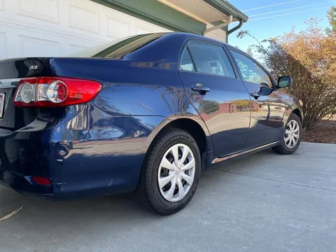 2011 Toyota Corolla 10th Gen - Image 4 of 14