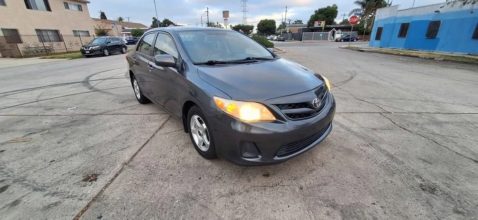 2011 Toyota Corolla 10th Gen - Image 2 of 7