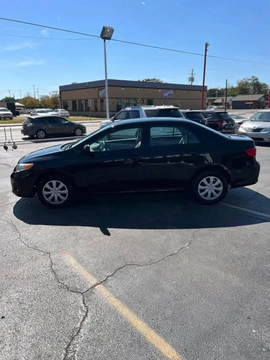 2011 Toyota Corolla 10th Gen - Image 3 of 7