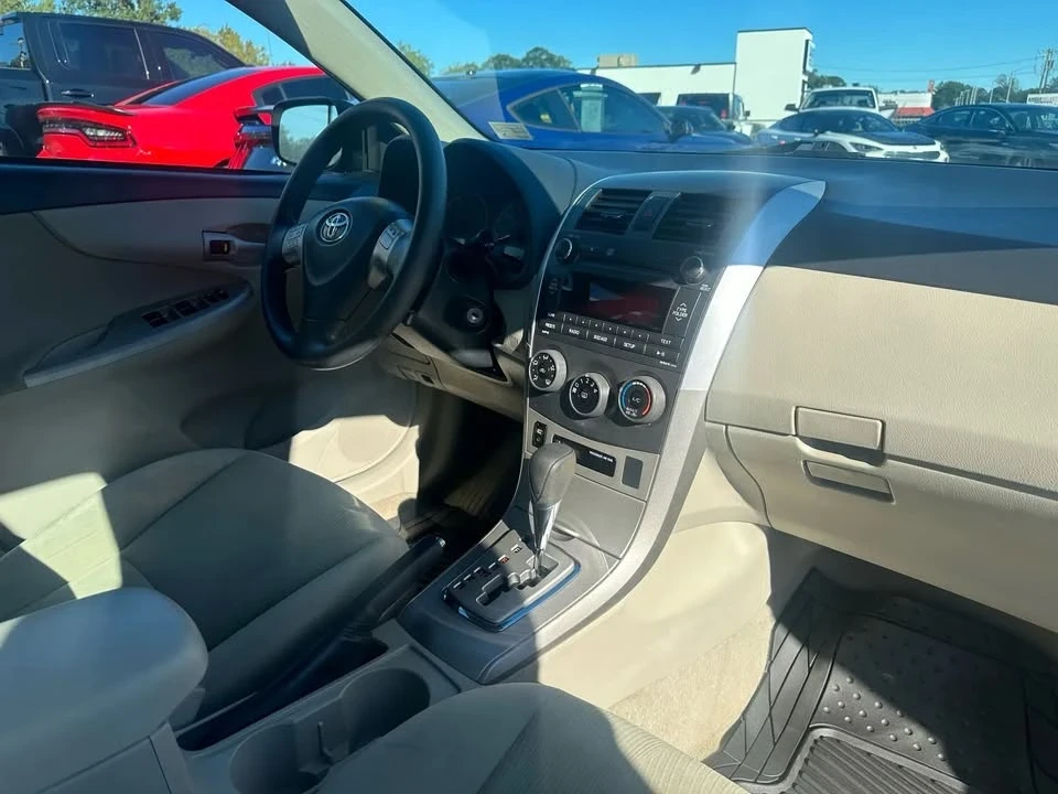 2011 Toyota Corolla 10th Gen - Image 13 of 19