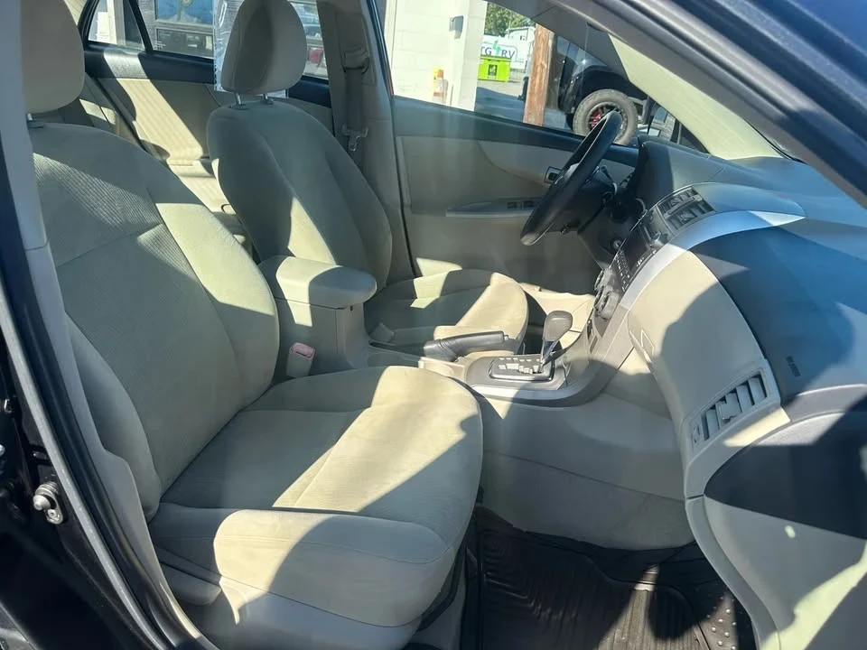 2011 Toyota Corolla 10th Gen - Image 12 of 19
