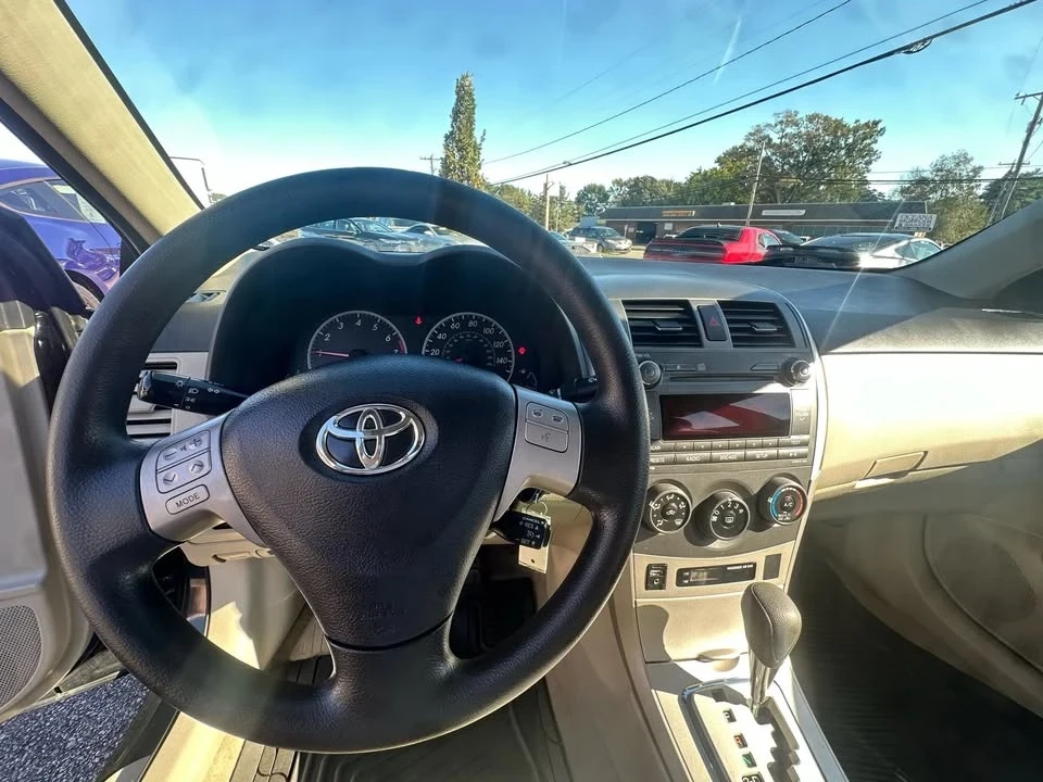 2011 Toyota Corolla 10th Gen - Image 14 of 19