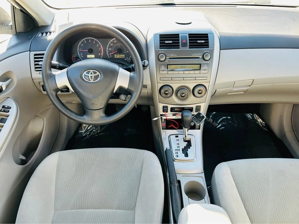 2011 Toyota Corolla 10th Gen - Image 11 of 17