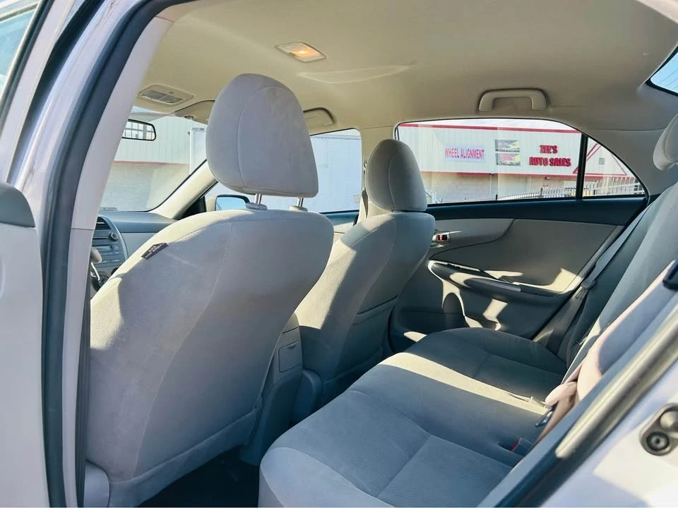 2011 Toyota Corolla 10th Gen - Image 14 of 17