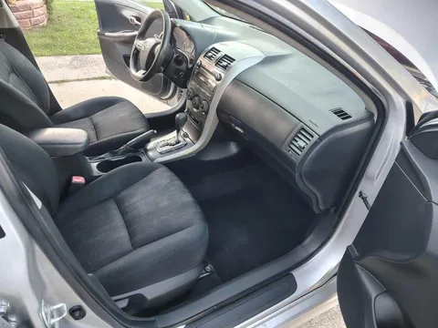 2011 Toyota Corolla 10th Gen - Image 3 of 10