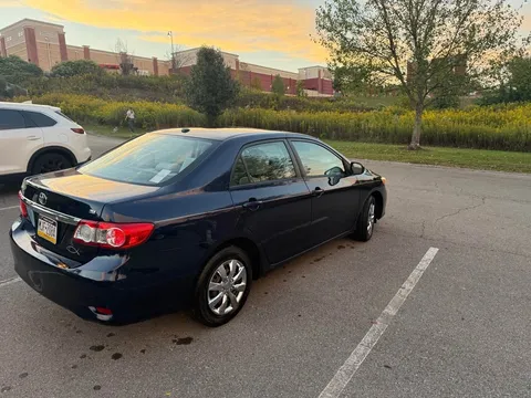 2011 Toyota Corolla 10th Gen - Image 4 of 9