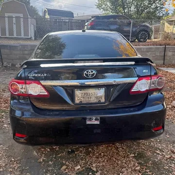 2011 Toyota Corolla LE Sedan