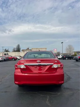 2011 Toyota Corolla 10th Gen - Image 4 of 16
