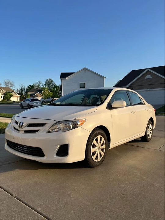 2011 Toyota Corolla 10th Gen - Image 7 of 14
