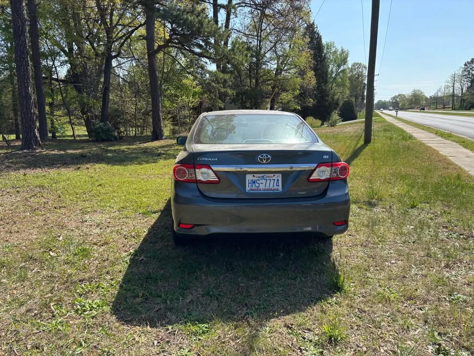 2011 Toyota Corolla 10th Gen - Image 3 of 9