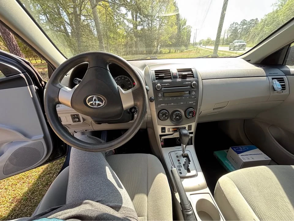 2011 Toyota Corolla 10th Gen - Image 9 of 9