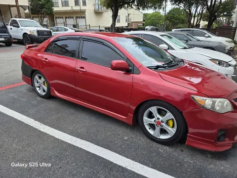 2011 Toyota Corolla 10th Gen - Image 2 of 2