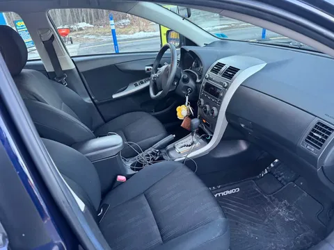 2011 Toyota Corolla 10th Gen - Image 3 of 15