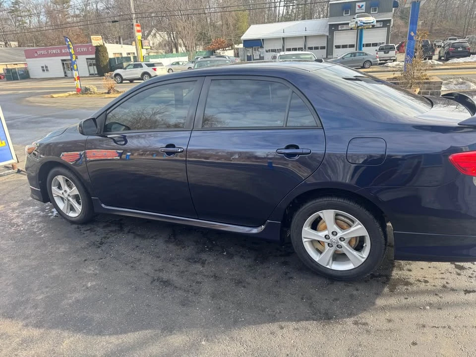 2011 Toyota Corolla 10th Gen - Image 8 of 15