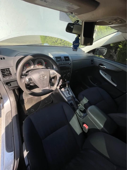 2011 Toyota Corolla 10th Gen - Image 6 of 13