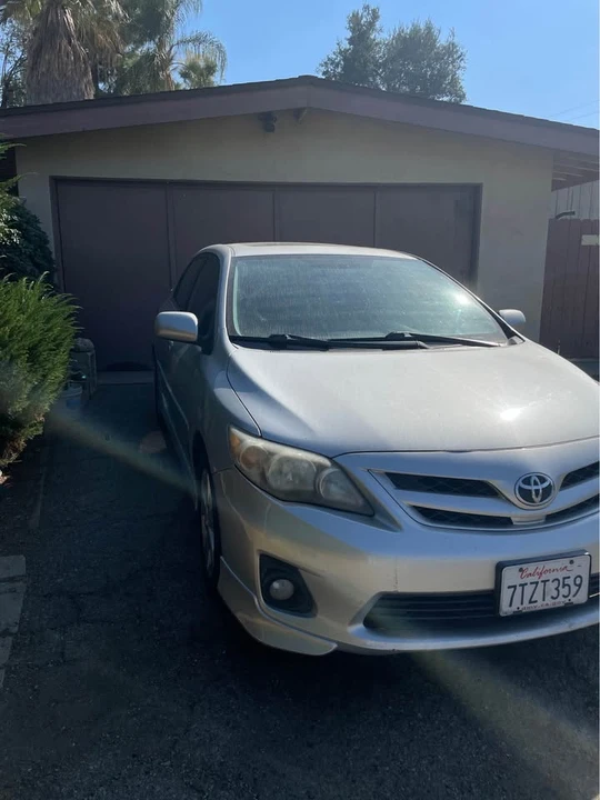 2011 Toyota Corolla 10th Gen - Image 10 of 13
