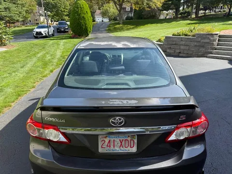 2011 Toyota Corolla 10th Gen - Image 4 of 14