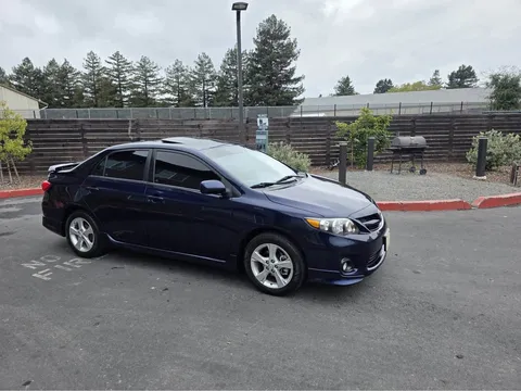 2011 Toyota Corolla 10th Gen - Image 2 of 8
