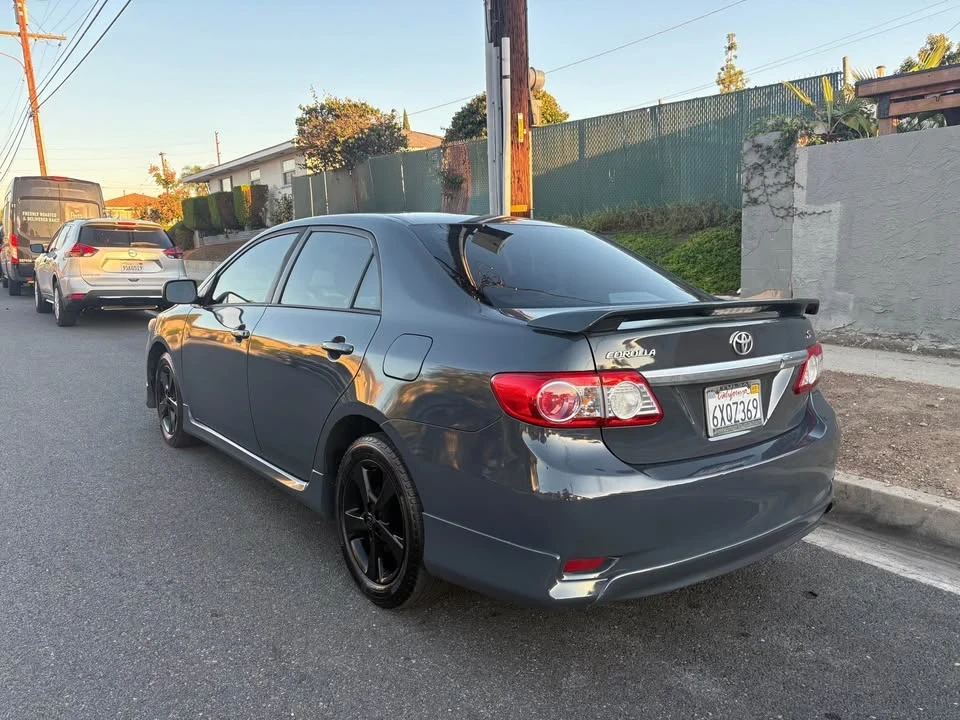 2011 Toyota Corolla 10th Gen - Image 3 of 9