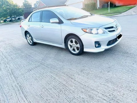 2011 Toyota Corolla 10th Gen - Image 2 of 11