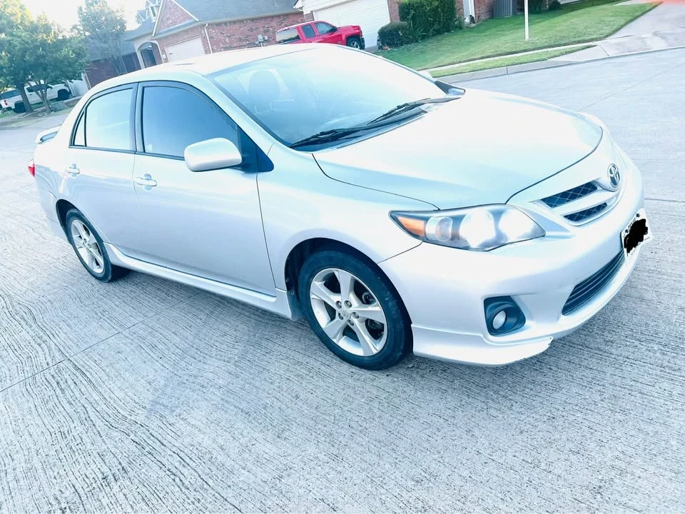 2011 Toyota Corolla 10th Gen - Image 3 of 11