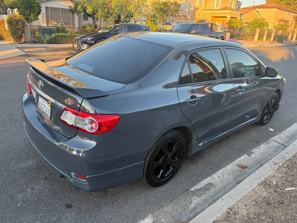 2011 Toyota Corolla 10th Gen - Image 5 of 9