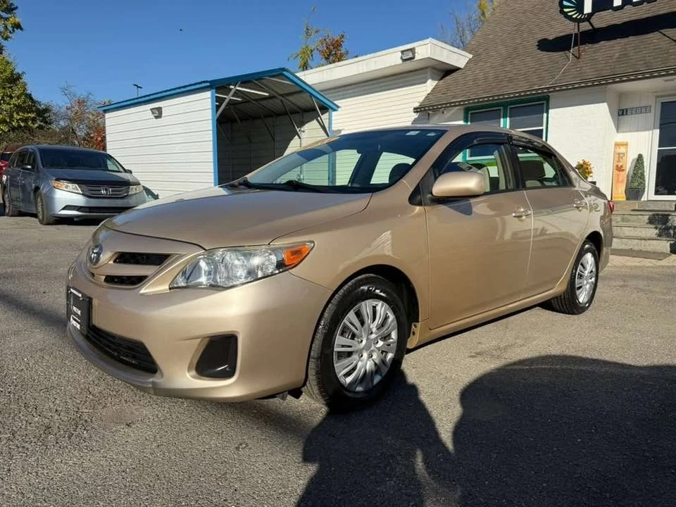 2011 Toyota Corolla 10th Gen - Image 2 of 9