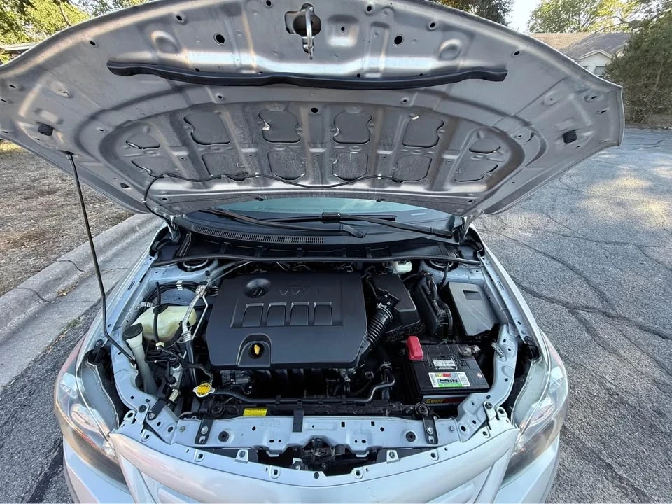 2011 Toyota Corolla 10th Gen - Image 6 of 12