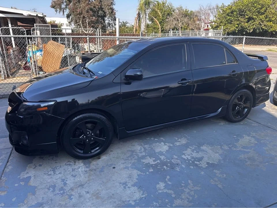 2011 Toyota Corolla 10th Gen - Image 2 of 5