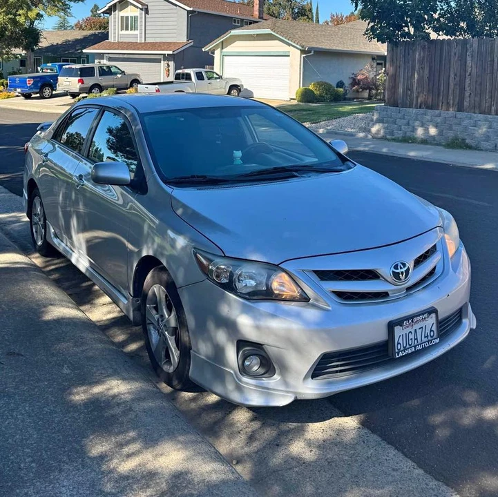 2011 Toyota Corolla 10th Gen - Image 1 of 4
