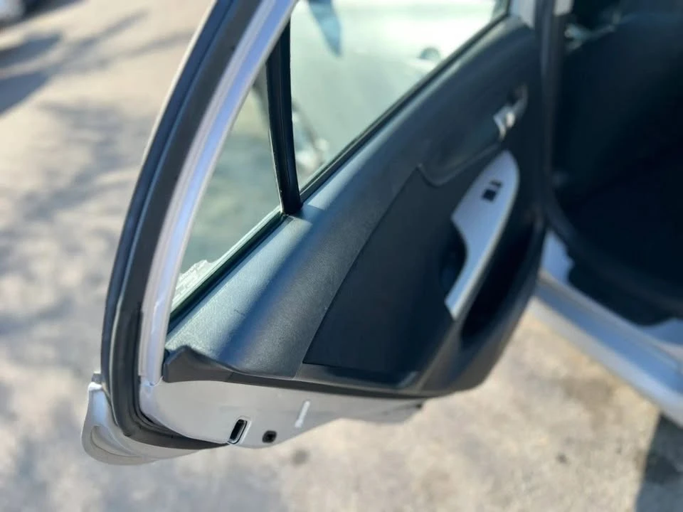 2011 Toyota Corolla 10th Gen - Image 13 of 20