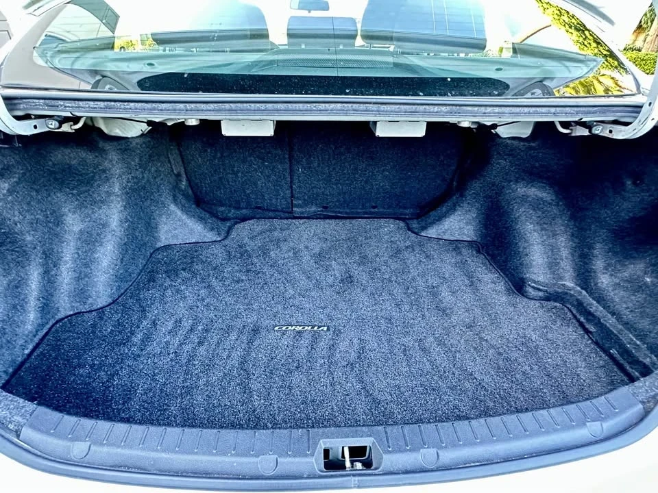 2011 Toyota Corolla 10th Gen - Image 13 of 20
