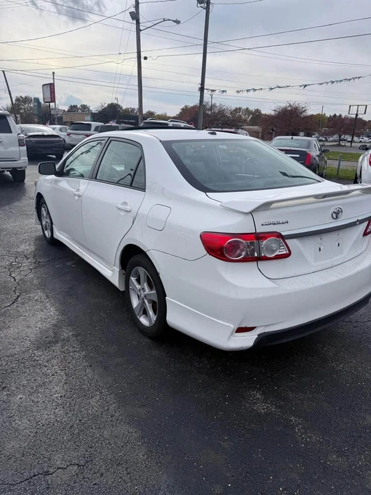 2011 Toyota Corolla 10th Gen - Image 7 of 9
