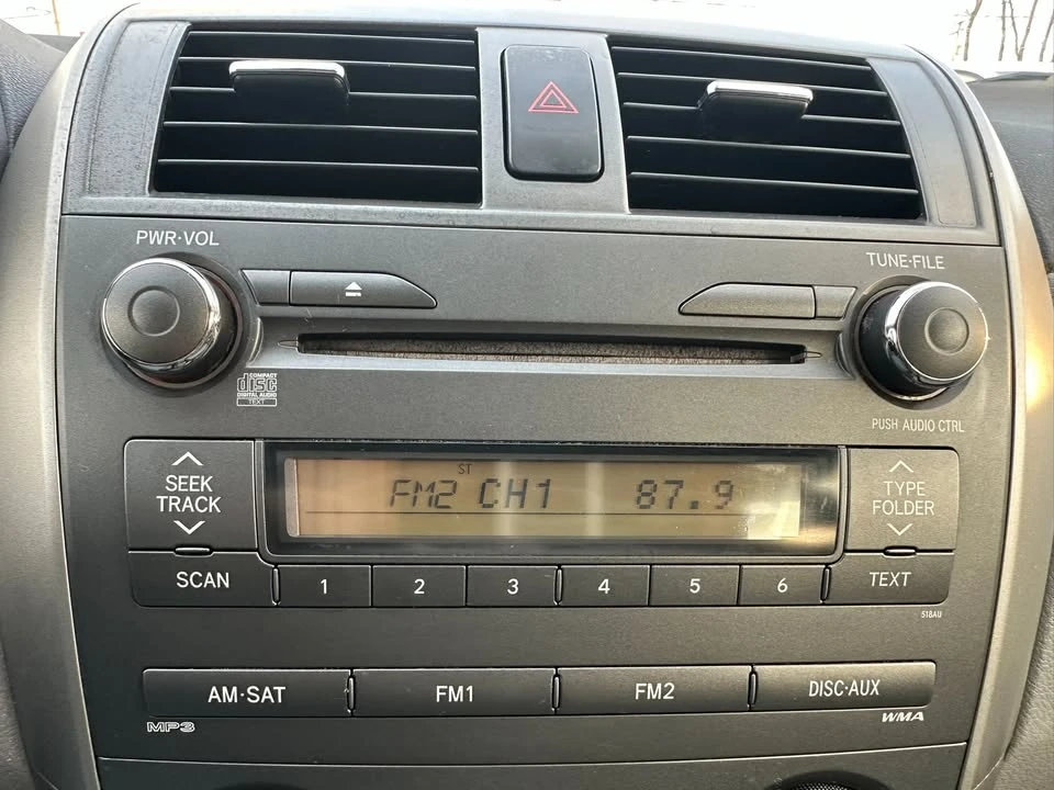 2011 Toyota Corolla 10th Gen - Image 14 of 18