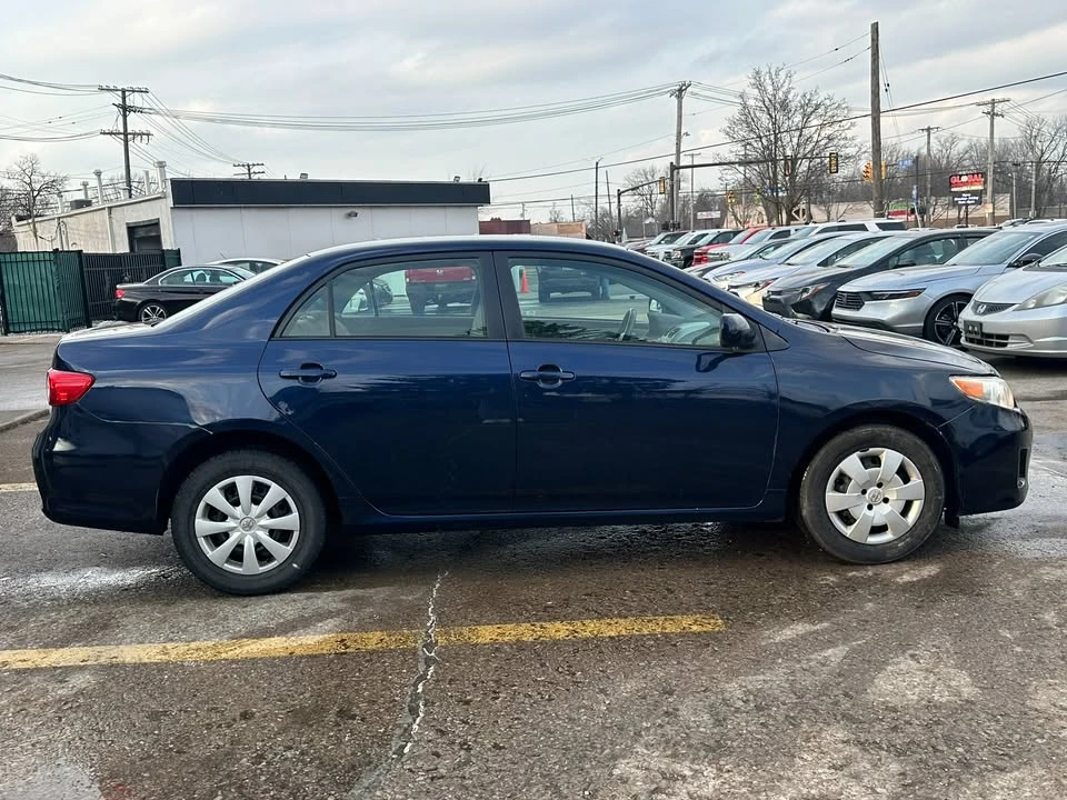2011 Toyota Corolla 10th Gen - Image 5 of 18