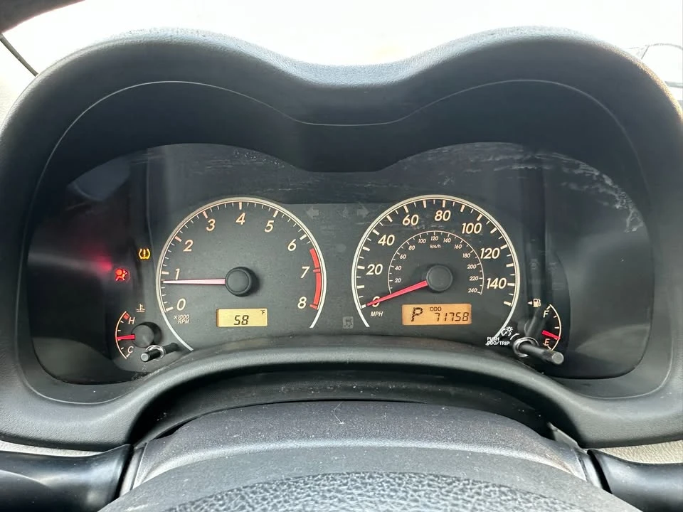 2011 Toyota Corolla 10th Gen - Image 16 of 21