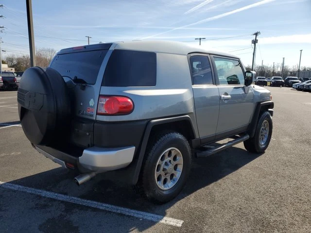 2011 Toyota FJ Cruiser - Image 3 of 20