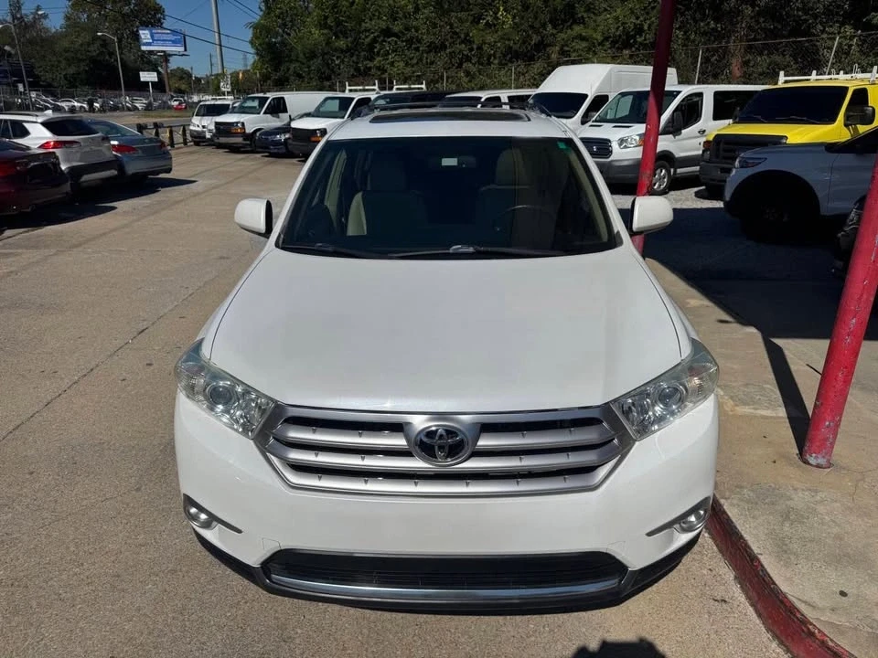 2011 Toyota Highlander - Image 5 of 20
