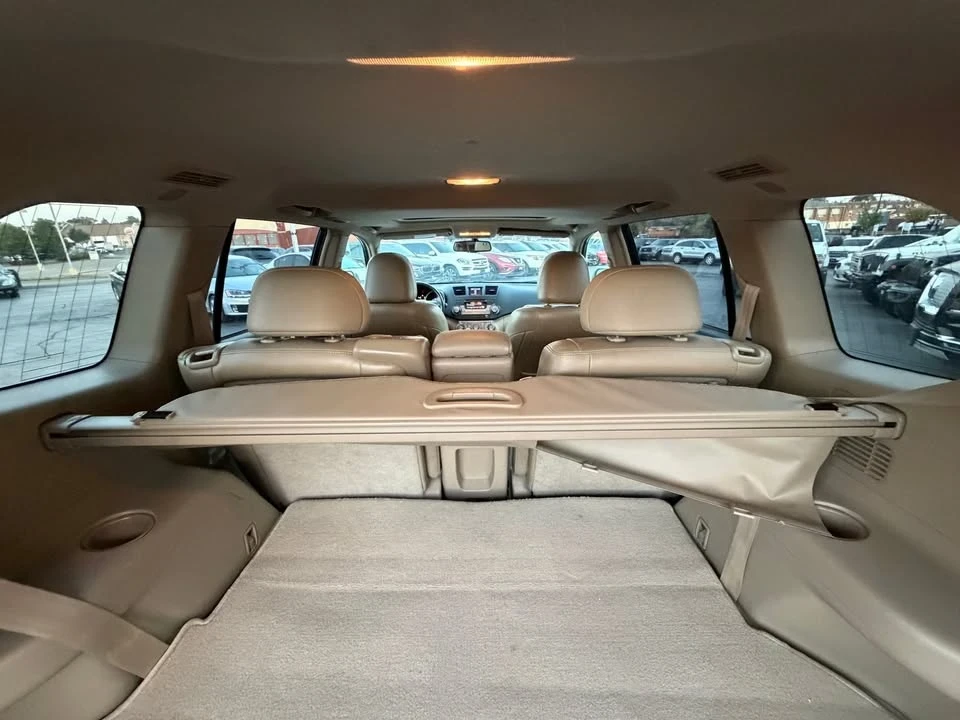 2011 Toyota Highlander - Image 10 of 13
