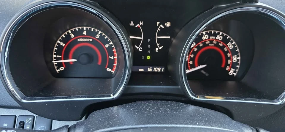 2011 Toyota Highlander - Image 14 of 19
