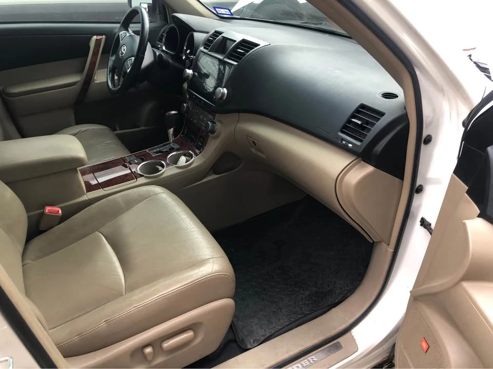 2011 Toyota Highlander - Image 5 of 12