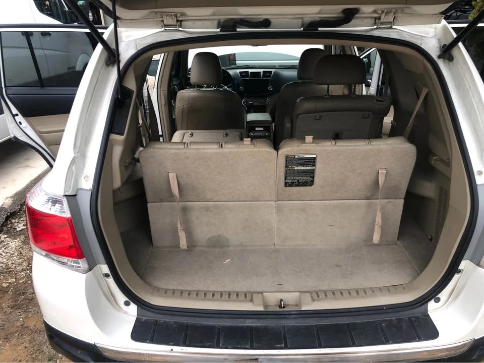 2011 Toyota Highlander - Image 7 of 12